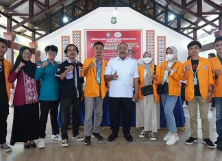 Pj. Bupati Bombana Buka Turnamen E-Sport HIPPMAR Kendari Pj. Bupati Bombana Buka Turnamen E-Sport HIPPMAR Kendari