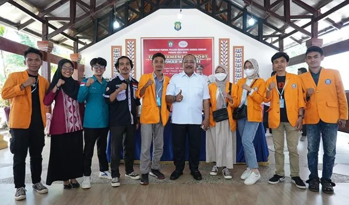 Pj. Bupati Bombana Buka Turnamen E-Sport HIPPMAR Kendari