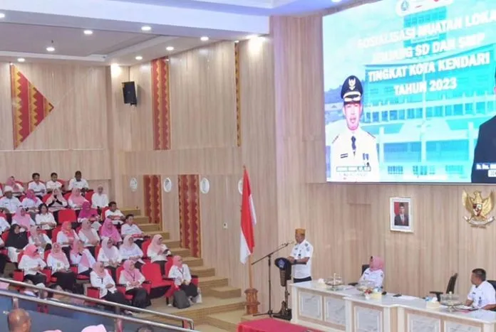 Pemkot Kendari Bakat Terapkan Kurikulum Muatan Lokal Bahasa Tolaki di Sekolah