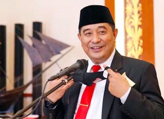 Bahtiar Baharuddin Jabat Pj Gubernur Sulsel Bahtiar Baharuddin Jabat Pj Gubernur Sulsel