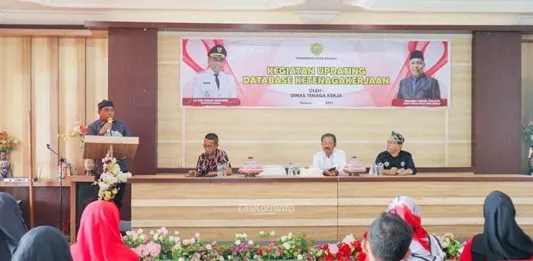 Angka Pengangguran dan Kemiskinan Kota Baubau Menurun Angka Pengangguran dan Kemiskinan Kota Baubau Menurun