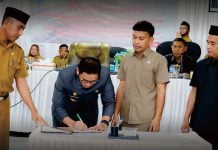 DPRD dan Pemkab Buton Tengah Sepakati Perubahan KUA-PPAS APBD 2023 DPRD dan Pemkab Buton Tengah Sepakati Perubahan KUA-PPAS APBD 2023