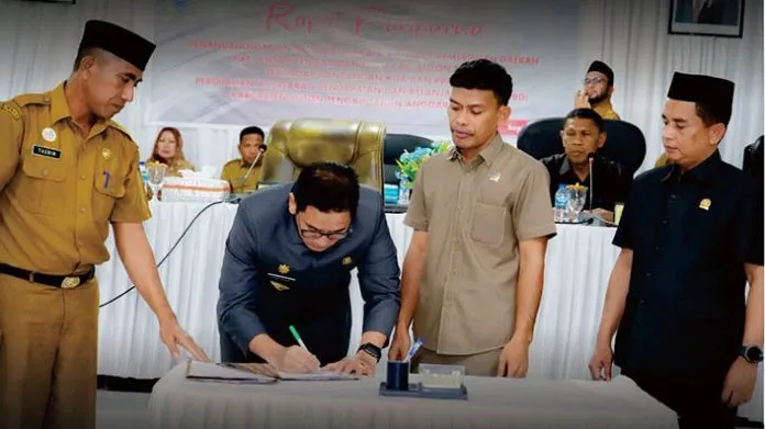 DPRD dan Pemkab Buton Tengah Sepakati Perubahan KUA-PPAS APBD 2023