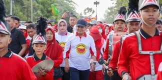 Pj Gubernur Sultra Apresiasi Jalan Sehat LAT Kota Kendari Pj Gubernur Sultra Apresiasi Jalan Sehat LAT Kota Kendari