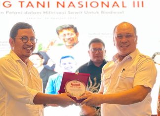 Bupati Konut Hadiri Serikat Petani Kelapa Sawit Indonesia Bupati Konut Hadiri Serikat Petani Kelapa Sawit Indonesia