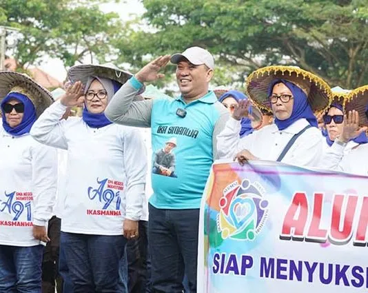IKA SMAN 1 Wawotobi Gelar Reuni Akbar, Ruksamin: Alumni Layak Lahirkan Pemimpin Sultra IKA SMAN 1 Wawotobi Gelar Reuni Akbar, Ruksamin: Alumni Layak Lahirkan Pemimpin Sultra