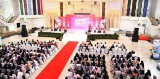 Srikandi BUMN Goes To Campus UHO Jadi Ajang Inspirasi bagi Mahasiswa Srikandi BUMN Goes To Campus UHO Jadi Ajang Inspirasi bagi Mahasiswa