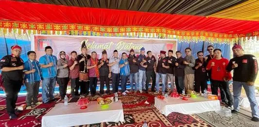 Ruksamin Hadiri Milad Ke Satu Tamalaki Pobendeno Wonua Sulawesi Tenggara Ruksamin Hadiri Milad Ke Satu Tamalaki Pobendeno Wonua Sulawesi Tenggara