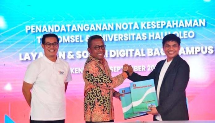 uho_kendari_telkomsel UHO Kendari dan Telkomsel Jalin Kerja Sama
