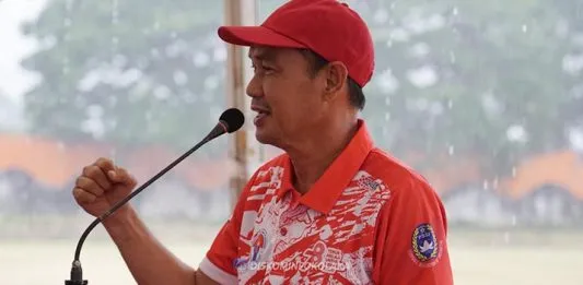 Wakil Bupati Kolaka Resmi Buka Turnamen Sepak Bola Bupati Cup 2023 Wakil Bupati Kolaka Resmi Buka Turnamen Sepak Bola Bupati Cup 2023