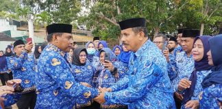 Wali Kota Baubau La Ode Ahmad Monianse Pamit pada ASN Wali Kota Baubau La Ode Ahmad Monianse Pamit pada ASN