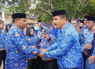 Wali Kota Baubau La Ode Ahmad Monianse Pamit pada ASN Wali Kota Baubau La Ode Ahmad Monianse Pamit pada ASN