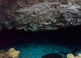 Gua Mokobeau, Pesona Wisata Alam di Pulau Siompu, Buton Selatan Gua Mokobeau, Pesona Wisata Alam di Pulau Siompu, Buton Selatan