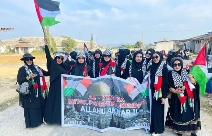 Masyarakat Kendari Gelar Aksi Damai: Hentikan Agresi Israel terhadap Palestina