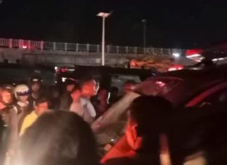 Pria yang Terjatuh di Jembatan Teluk Kendari Ditemukan Meninggal Dunia Pria yang Terjatuh dari Jembatan Teluk Kendari Ditemukan Meninggal Dunia