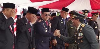Bupati Konut Hadiri HUT TNI ke-78 di Kendari, Sampaikan Ucapan Selamat dan Harapan Bupati Konut Hadiri HUT TNI ke-78 di Kendari, Sampaikan Ucapan Selamat dan Harapan