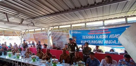 Bupati Konsel Mediasi Polemik Pertambangan PT WIN di Torobulu Bupati Konsel Mediasi Polemik Pertambangan PT WIN di Torobulu