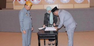 DPRD Kota Kendari Setujui Raperda Pajak Daerah dan Retribusi Daerah DPRD Kota Kendari Setujui Raperda Pajak Daerah dan Retribusi Daerah