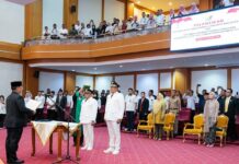 Pj Gubernur Sultra Lantik Muhammad Yusup dan La Ode Butolo sebagai Pj Wali Kota Kendari dan Pj Bupati Muna Barat Pj Gubernur Sultra Lantik Muhammad Yusup dan La Ode Butolo sebagai Pj Wali Kota Kendari dan Pj Bupati Muna Barat