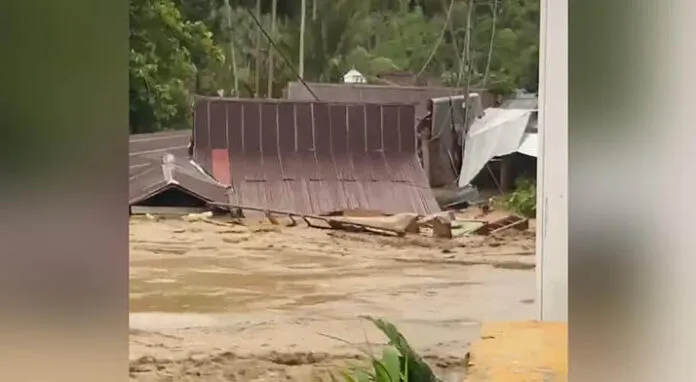Sungai Ulu Konaweha Kolaka Meluap, 2 Rumah Warga Hanyut