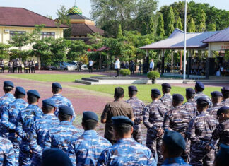 Pj Gubernur Sultra Pimpin Gelar Apel Gelar Pasukan Pengamanan TPS untuk Pemilu 2024 Pj Gubernur Sultra Pimpin Gelar Apel Gelar Pasukan Pengamanan TPS untuk Pemilu 2024