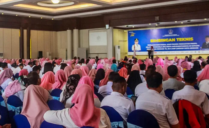 bimtek_dprdkendari DPRD Kendari Dukung Penguatan Nilai Pancasila melalui Bimtek P5 bagi Guru