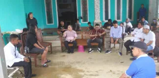 Warga Lalodati Keluhkan Aktivitas Bongkar Muat BBM, DPRD Kendari Turun Tangan Warga Lalodati Keluhkan Aktivitas Bongkar Muat BBM, DPRD Kendari Turun Tangan