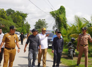 DPRD Kendari Tinjau Lapangan Dugaan Pelanggaran Aturan oleh Developer Griya Asri Cendana DPRD Kendari Tinjau Lapangan Dugaan Pelanggaran Aturan oleh Developer Griya Asri Cendana