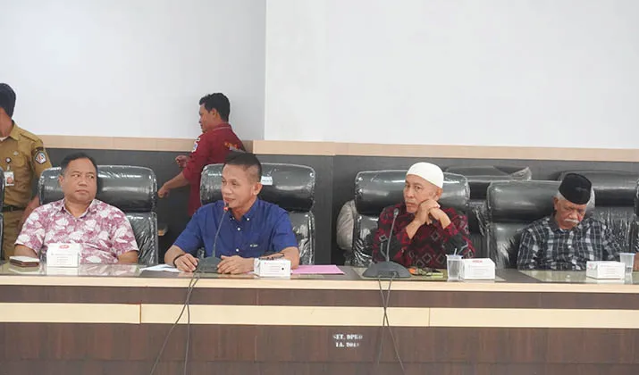 Warga Griya Asri Cendana Datangi DPRD Kendari, Protes Developer Bangun Fasilitas Umum Tanpa Izin