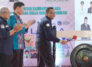 Kolaka Gelar Job Fair dan Festival Pelatihan Vokasi 2024, Wamenaker: Manfaatkan Kesempatan Ini! Kolaka Gelar Job Fair dan Festival Pelatihan Vokasi 2024, Wamenaker: Manfaatkan Kesempatan Ini!