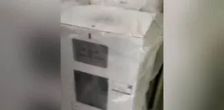 Viral! Kotak Suara di Kendari Ditemukan Tak Tersegel Viral! Kotak Suara di Kendari Ditemukan Tak Tersegel