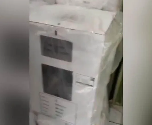 Viral! Kotak Suara di Kendari Ditemukan Tak Tersegel Viral! Kotak Suara di Kendari Ditemukan Tak Tersegel