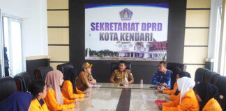 DPRD Kendari Berikan Pengalaman Dunia Kerja ASN kepada Mahasiswa UHO DPRD Kendari Berikan Pengalaman Dunia Kerja ASN kepada Mahasiswa UHO
