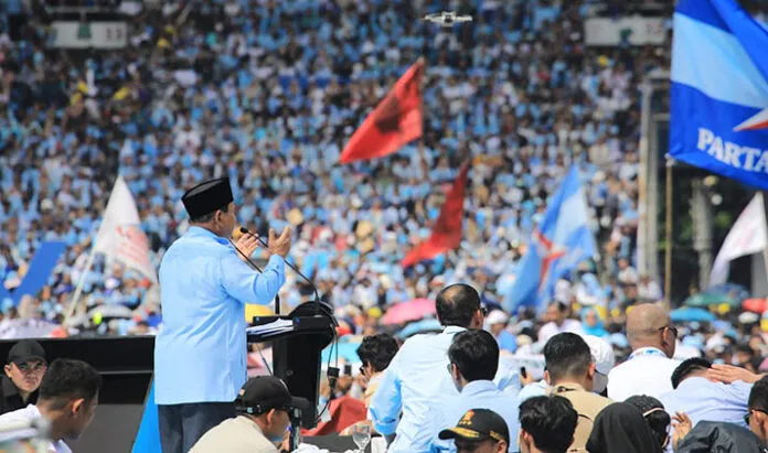 Lautan Biru Padati GBK, Prabowo-Gibran Gelar Kampanye Akbar Terakhir