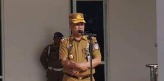 Sekda Kendari Pimpin Apel Gabungan ASN, Tekankan Disiplin dan Persiapan HUT Kota Sekda Kendari Pimpin Apel Gabungan ASN, Tekankan Disiplin dan Persiapan HUT Kota