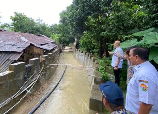 Banjir Kendari: Pemprov Gandeng BWS Tangani Jalan Amblas dan Tanggul Longsor Banjir Kendari: Pemprov Gandeng BWS Tangani Jalan Amblas dan Tanggul Longsor