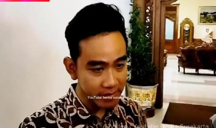 gibran2-Sampul Gibran Respons Gugatan di MK: Misal Kalah Lagi, Diulang Sampai Menang ?