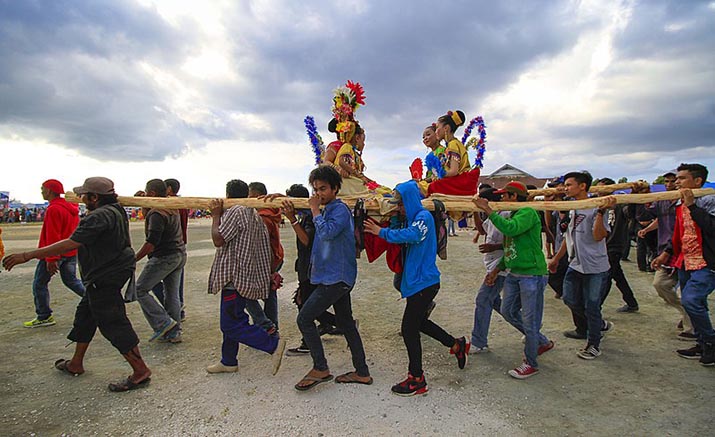 5 Wisata Budaya Sultra : Menyaksikan Keindahan Tradisi di Bumi Anoa