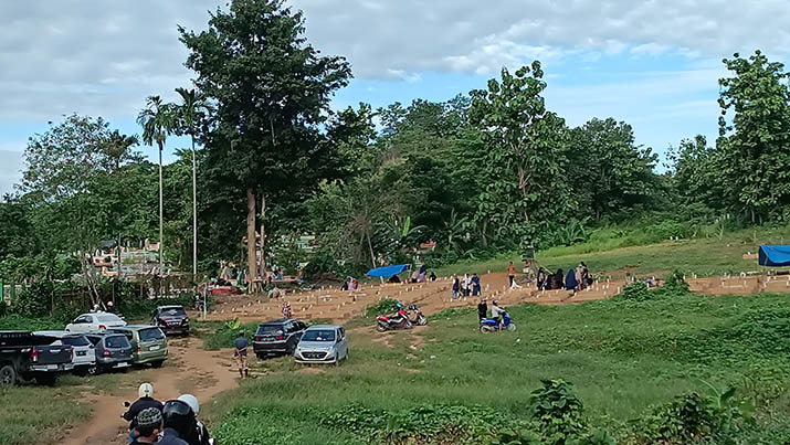 TPU Punggolaka Kendari Ramai Peziarah Jelang Ramadan, Jalanan Sempat Macet