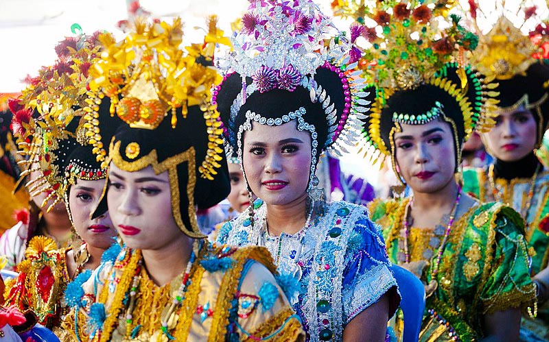 5 Wisata Budaya Sultra : Menyaksikan Keindahan Tradisi di Bumi Anoa