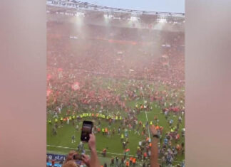 Detik Detik Bayer Leverkusen Juara Bundesliga! Tak Terkalahkan dalam 29 Laga, Patahkan Rekor Bayern Munich Detik Detik Bayer Leverkusen Juara Bundesliga! Tak Terkalahkan dalam 29 Laga, Patahkan Rekor Bayern Munich