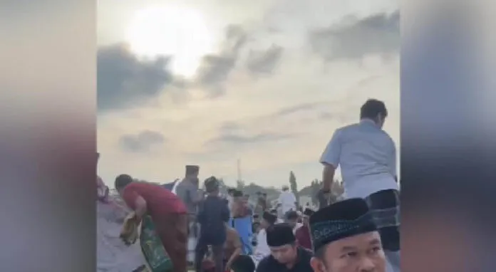 Jamaah Salat Idul Fitri Membubarkan Diri Usai Khatib Khotbah soal Pemilu Curang