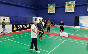 Sekda Sultra Buka Kejuaraan IKA Alumni SMAN 4 Kendari: Memupuk Silaturahim dan Sportivitas Sekda Sultra Buka Kejuaraan IKA Alumni SMAN 4 Kendari: Memupuk Silaturahim dan Sportivitas