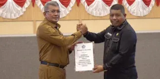 Rekomendasi DPRD Kota Kendari Terhadap LKPJ Wali Kota 2023 Disampaikan dalam Rapat Paripurna Rekomendasi DPRD Kota Kendari Terhadap LKPJ Wali Kota 2023 Disampaikan dalam Rapat Paripurna