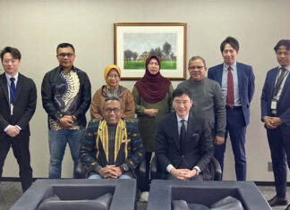 UHO Kembangkan Kerja Sama dengan JWB Jepang untuk Perluas Program Magang Mahasiswa UHO Kembangkan Kerja Sama dengan JWB Jepang untuk Perluas Program Magang Mahasiswa