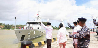 ERB Sultra 2024 “Maimo Cinta Rupiah” Digelar untuk Jaga Kedaulatan Rupiah di Wilayah 3T ERB Sultra 2024 "Maimo Cinta Rupiah" Digelar untuk Jaga Kedaulatan Rupiah di Wilayah 3T