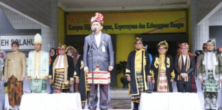 UHO Kendari Semarakkan Hari Pendidikan Nasional dengan Semangat Merdeka Belajar UHO Kendari Semarakkan Hari Pendidikan Nasional dengan Semangat Merdeka Belajar