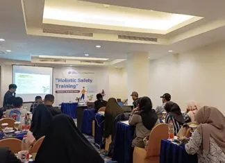 Jurnalis Sultra Ikuti Holistic Safety Training yang Digelar AJI Kendari Jurnalis Sultra Ikuti Holistic Safety Training yang Digelar AJI Kendari