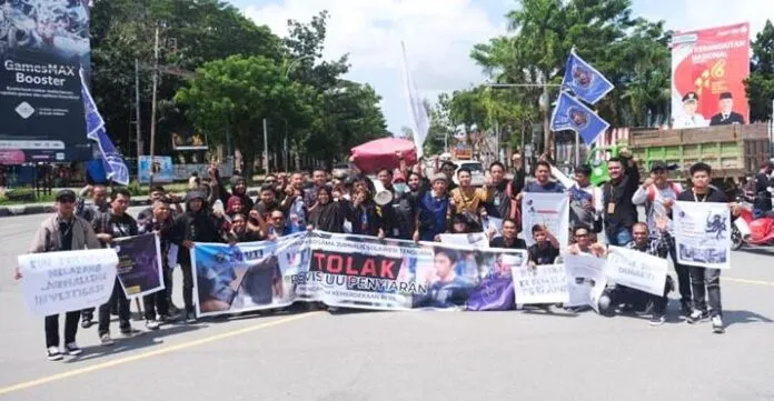 Jurnalis di Kendari Tolak Revisi UU Penyiaran yang Ancam Kemerdekaan Pers