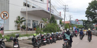 Dishub Baubau Sarankan Tim Terpadu Atasi Kemacetan di Depan RS Siloam Dishub Baubau Sarankan Tim Terpadu Atasi Kemacetan di Depan RS Siloam